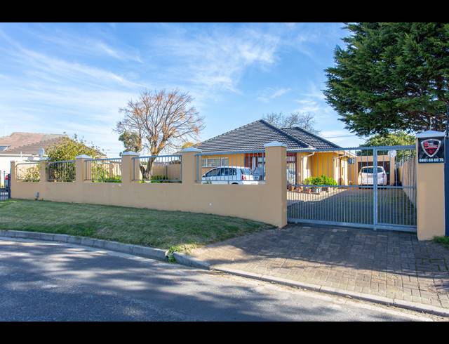 3 BEDROOM FREEHOLD FOR SALE IN OTTERY